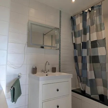 Apartamento 2-room With Terrace And Panoramic Sea View Antibes